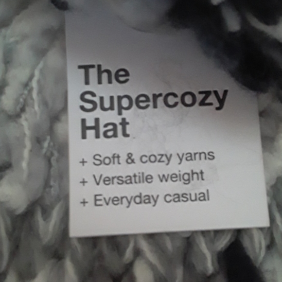 Sonoma Hand Knitted Hat - Picture 2 of 3